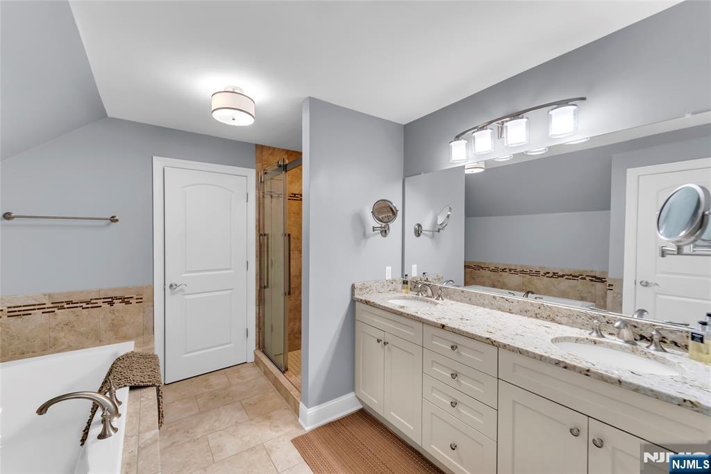 32 Cherrywood Court 7004