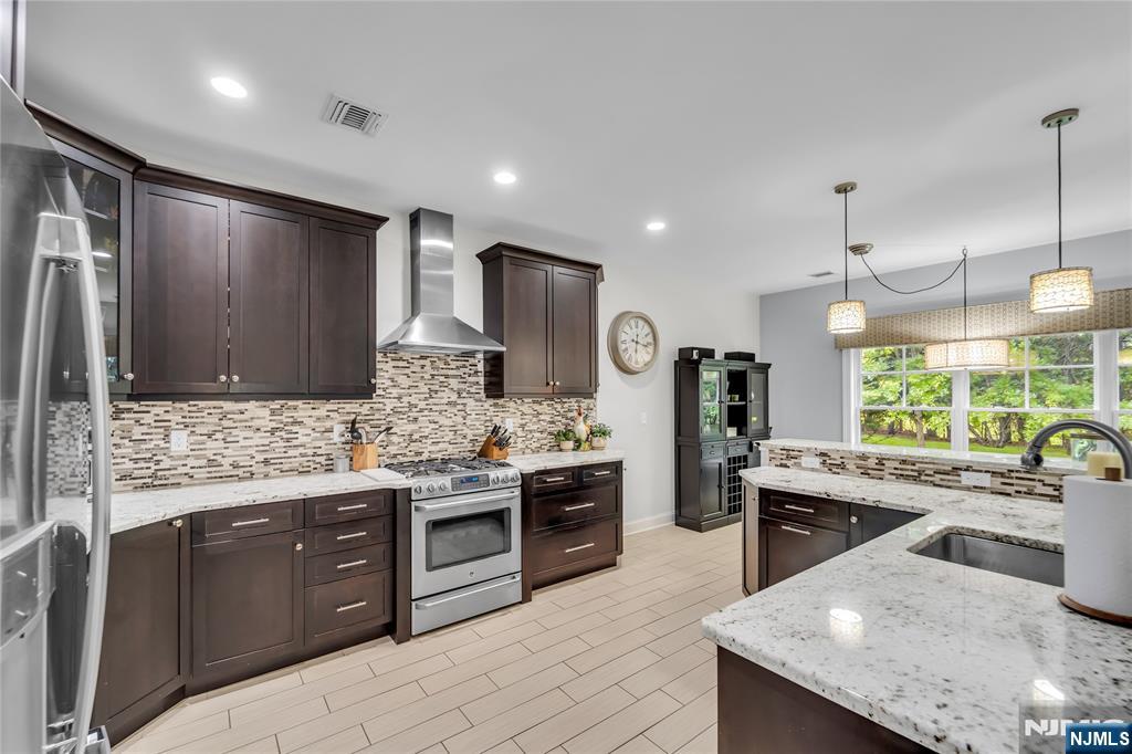 32 Cherrywood Court 7004
