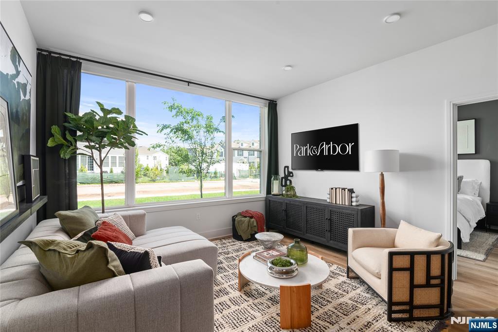 18 Park Avenue 1218