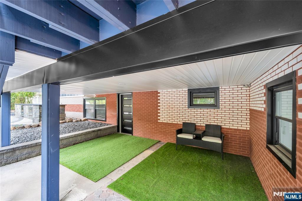 12 Haring Drive