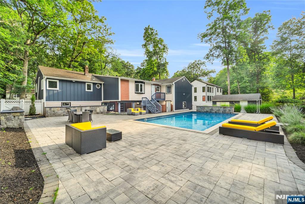 12 Haring Drive