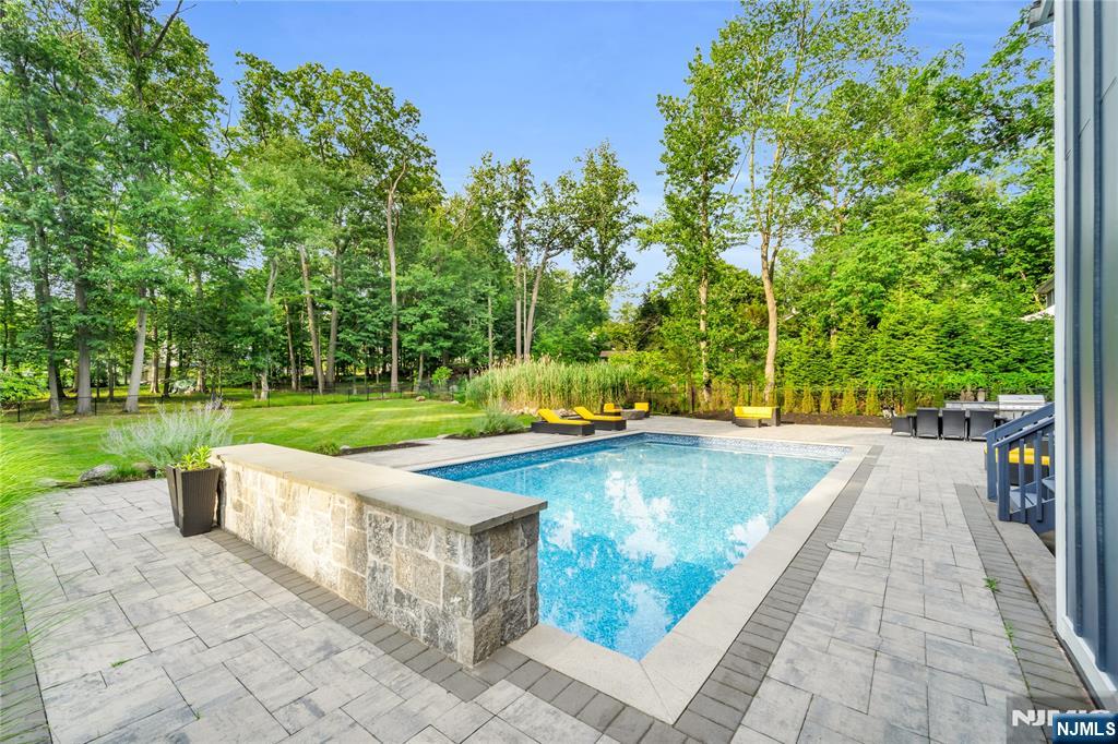 12 Haring Drive