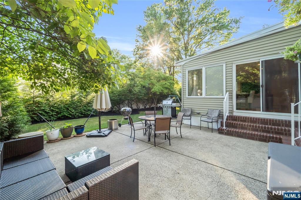 68 Bluefield Avenue