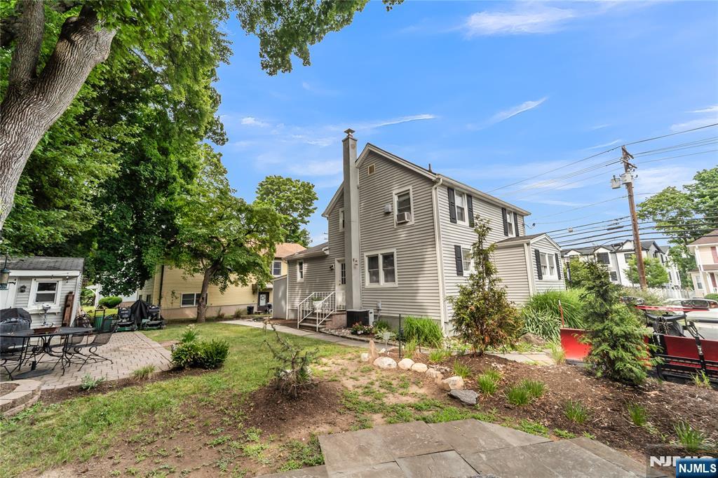 189 Livingston Street