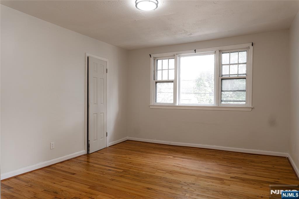 206 1st Street 2L