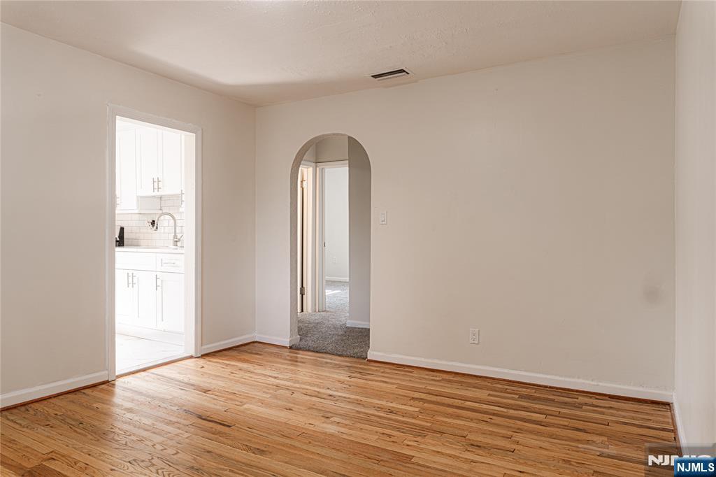 206 1st Street 2L