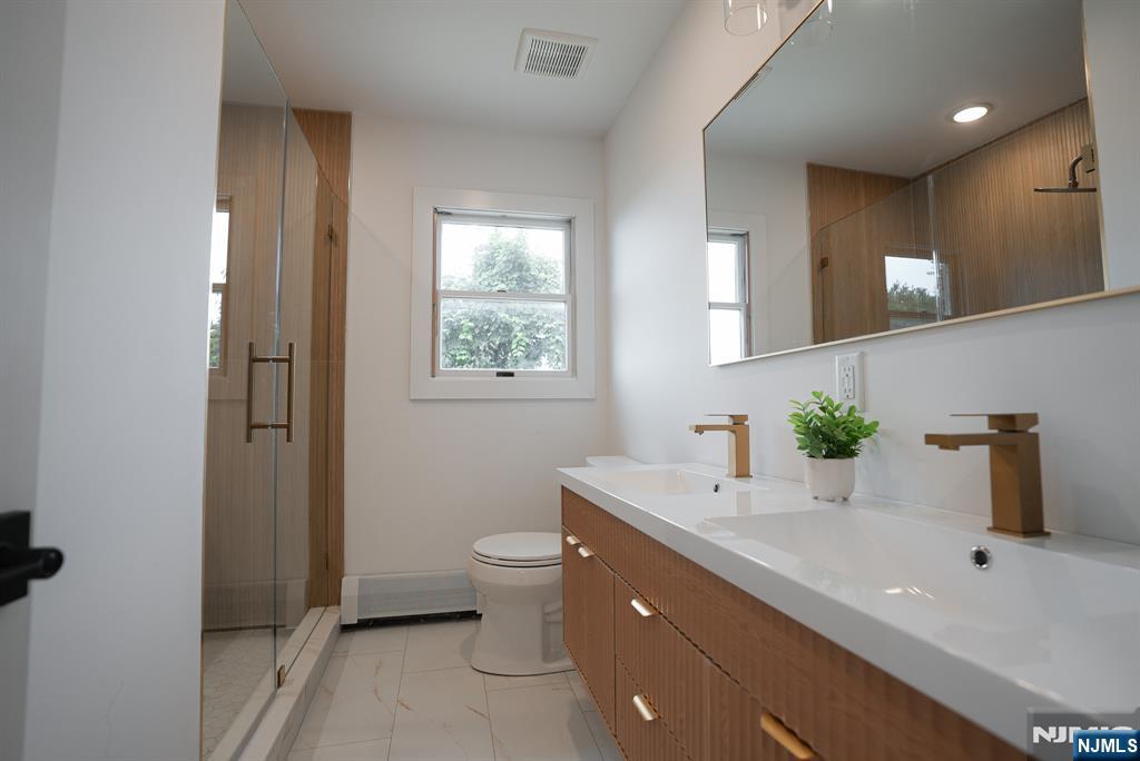 453 8th Street