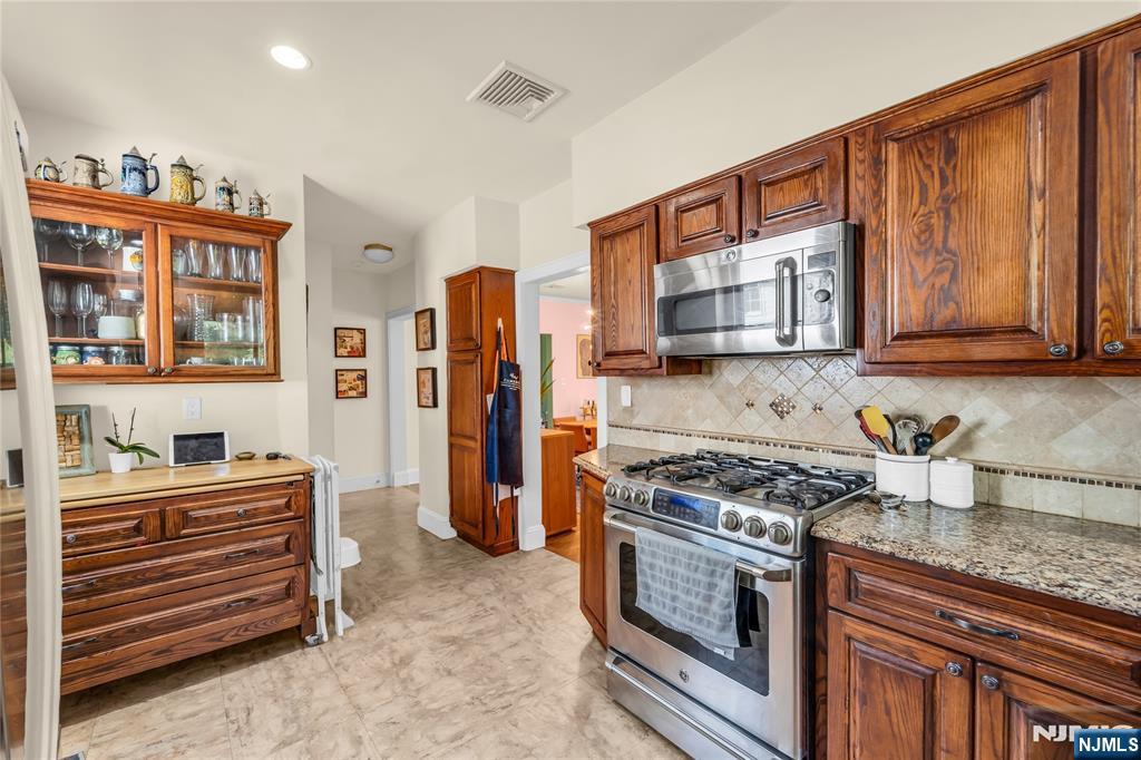 37 Kensington Avenue