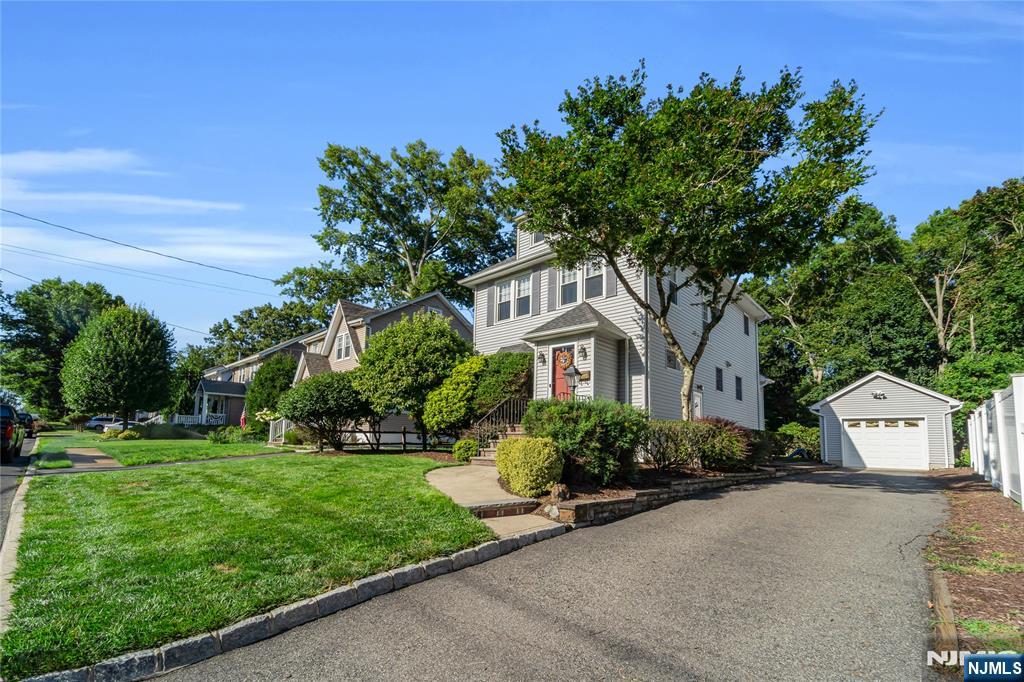 37 Kensington Avenue
