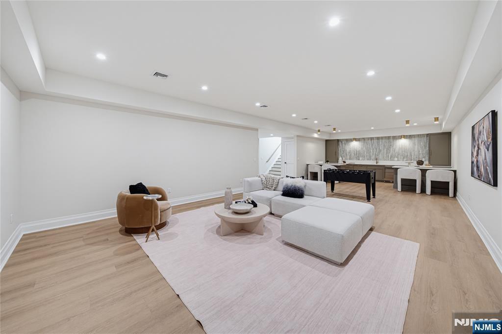 92 Oliver Road