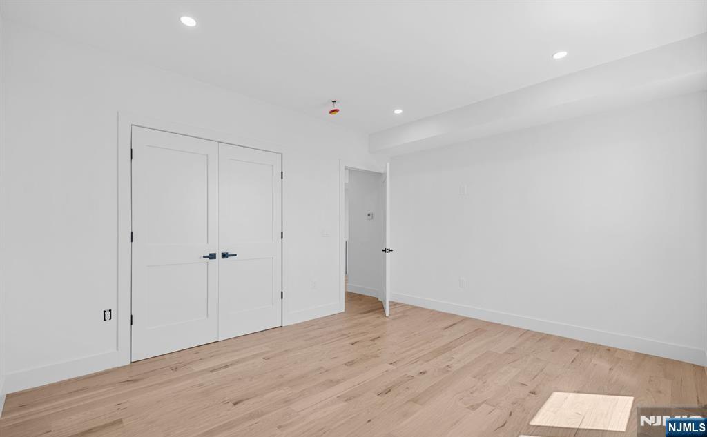 853 Pleasantview Terrace 2