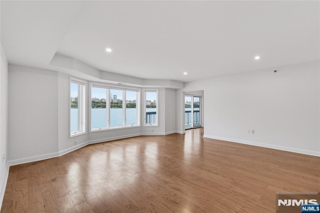 202 Adams Court F202