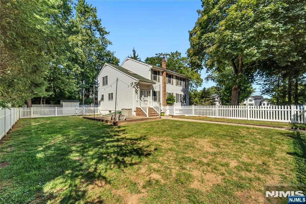 233 Rivervale Road