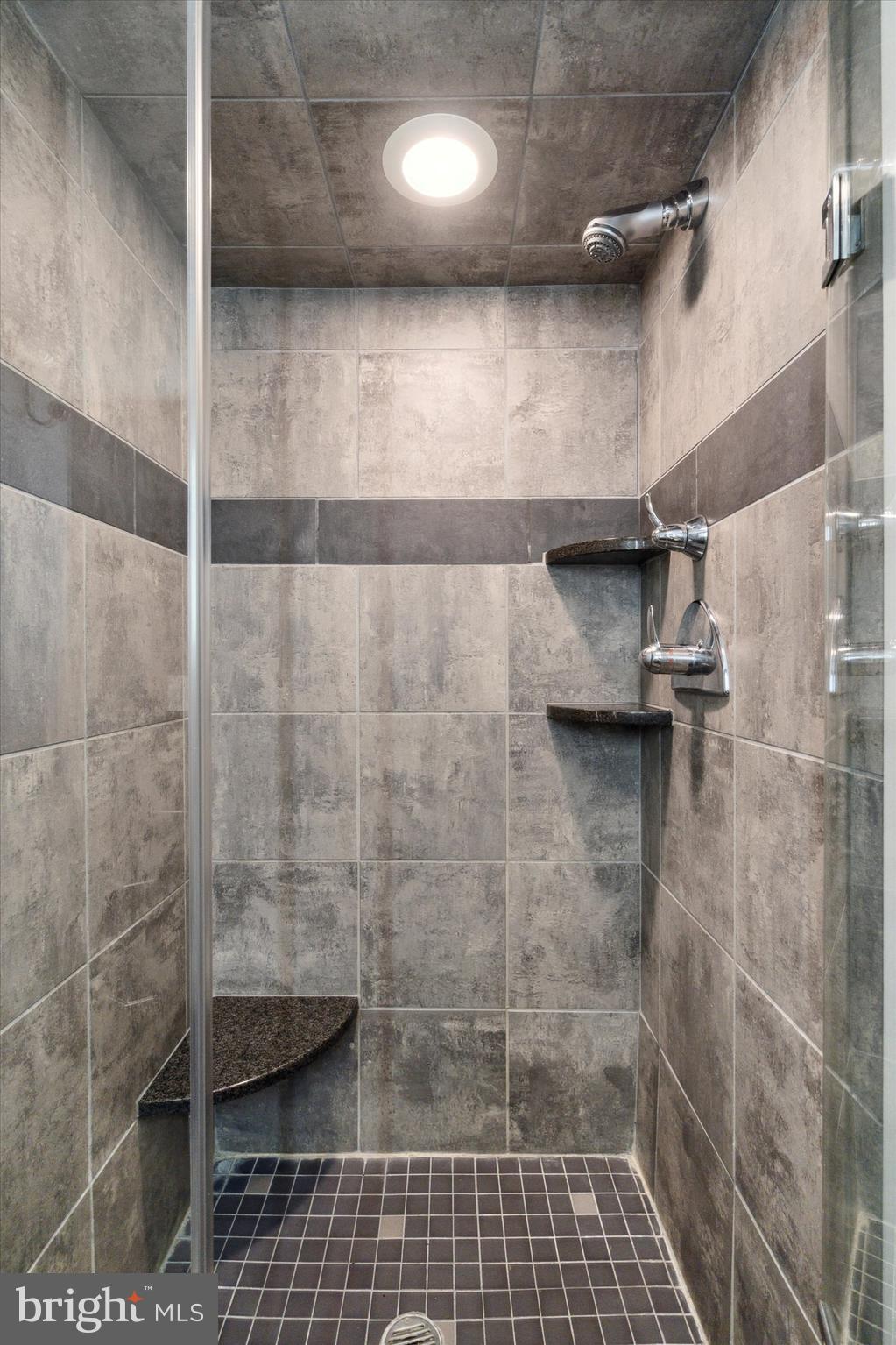 525-1/2 Spruce St #10