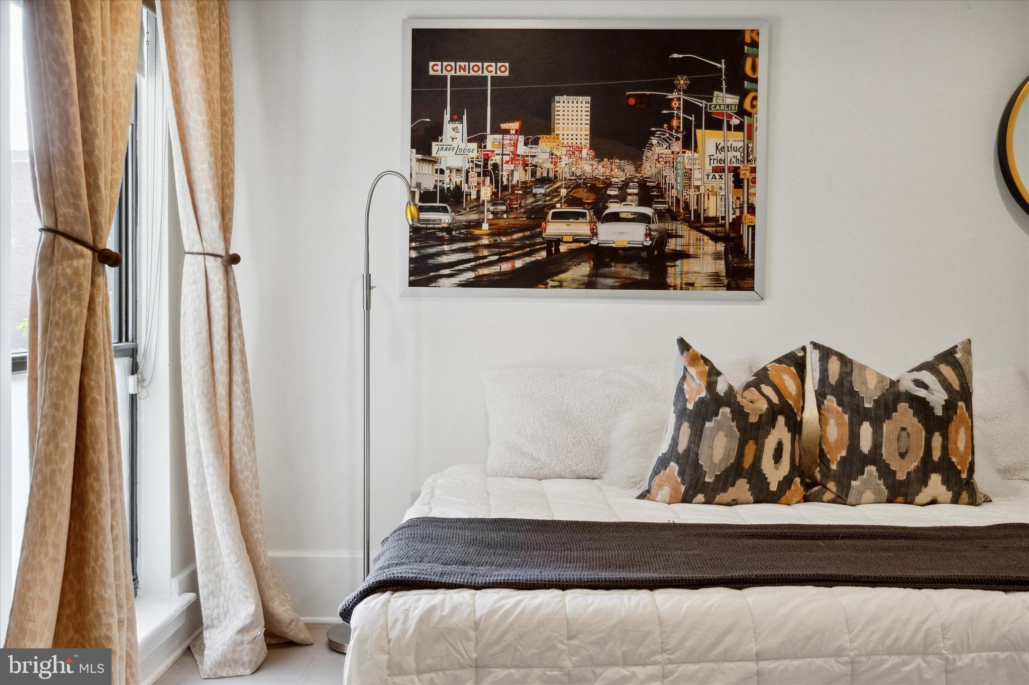 525-1/2 Spruce St #10