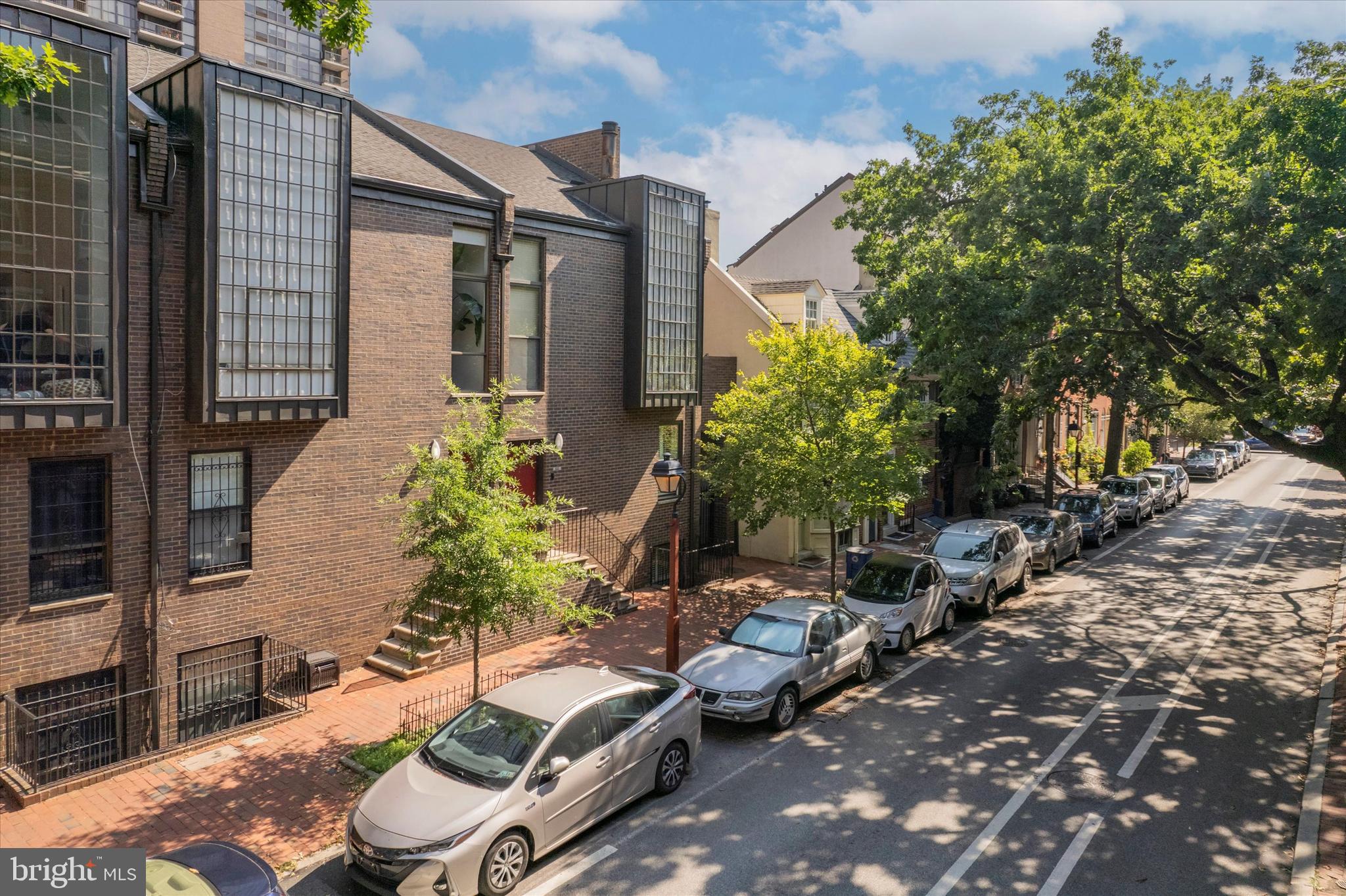 525-1/2 Spruce St #10