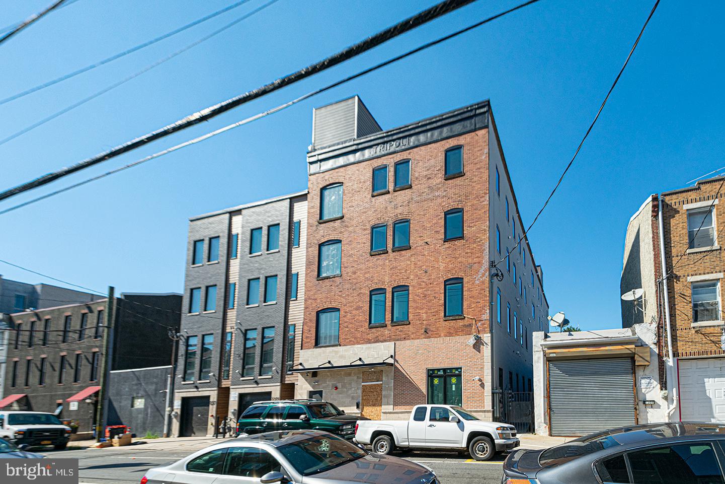 1211 BAINBRIDGE ST #UNIT 4D