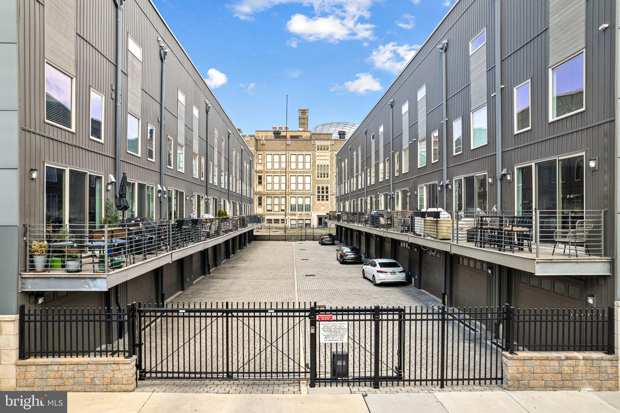 1339 S Garnet Street