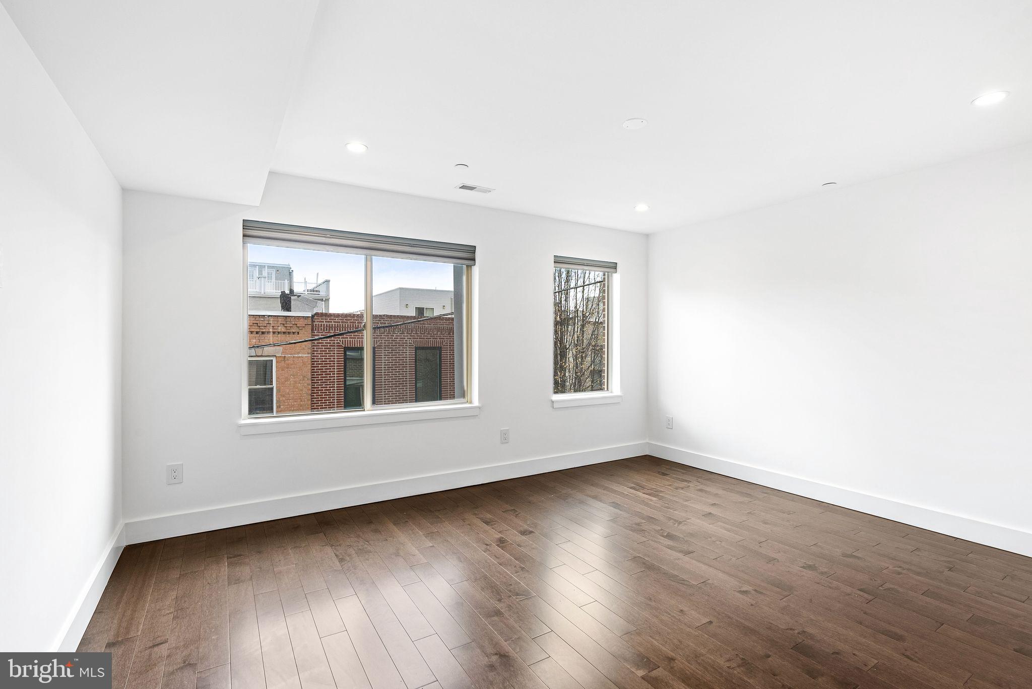 1339 S Garnet Street