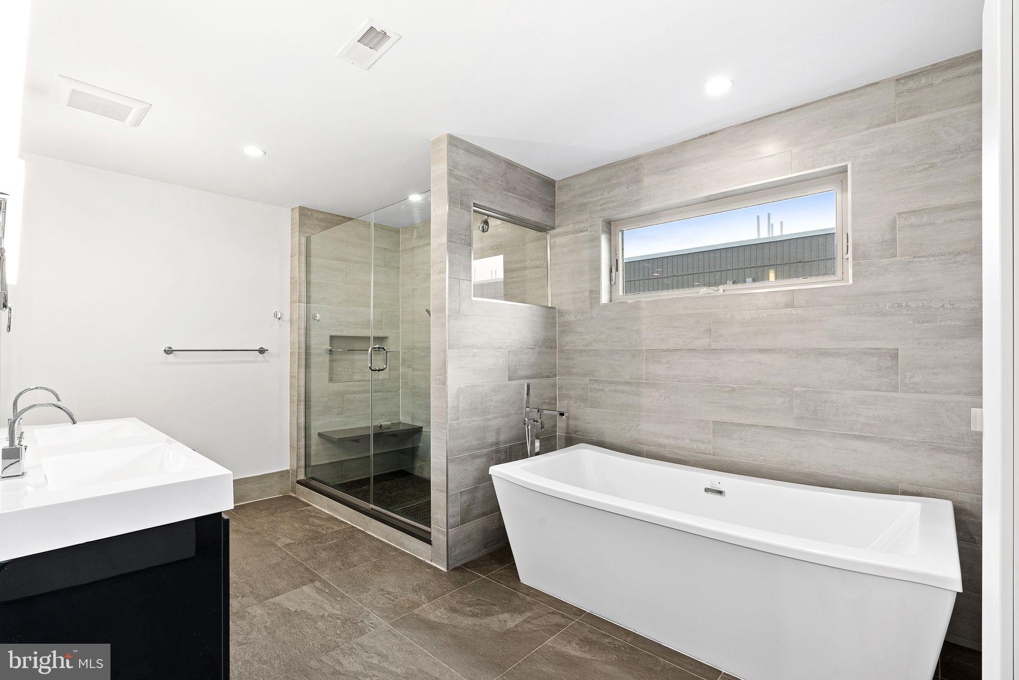 1339 S Garnet Street