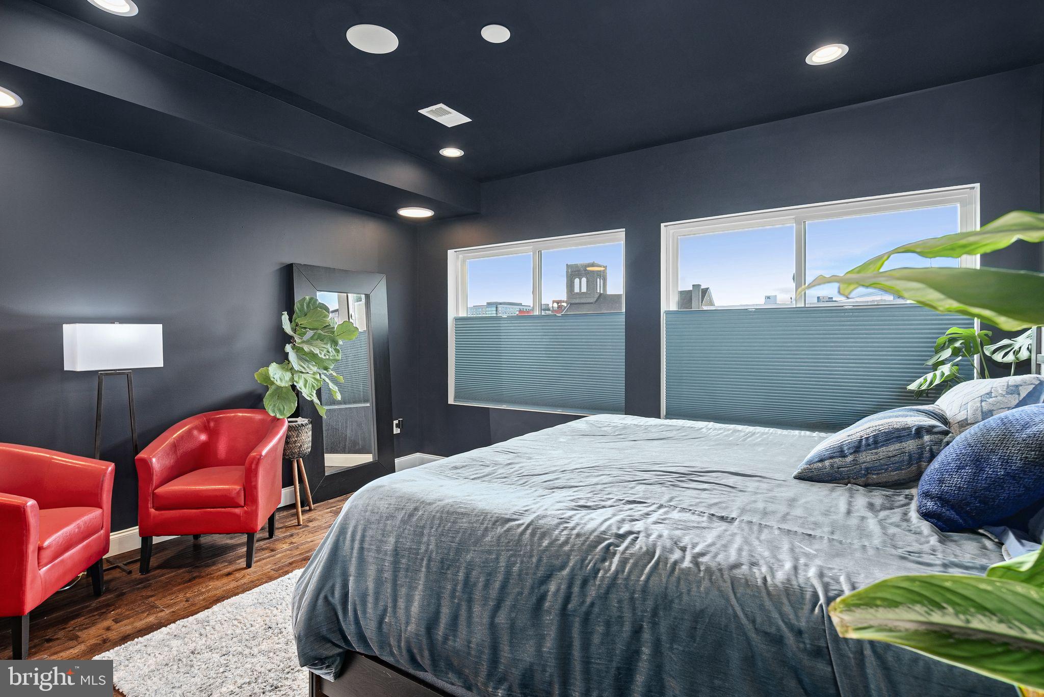 1516 CAMBRIDGE ST #2