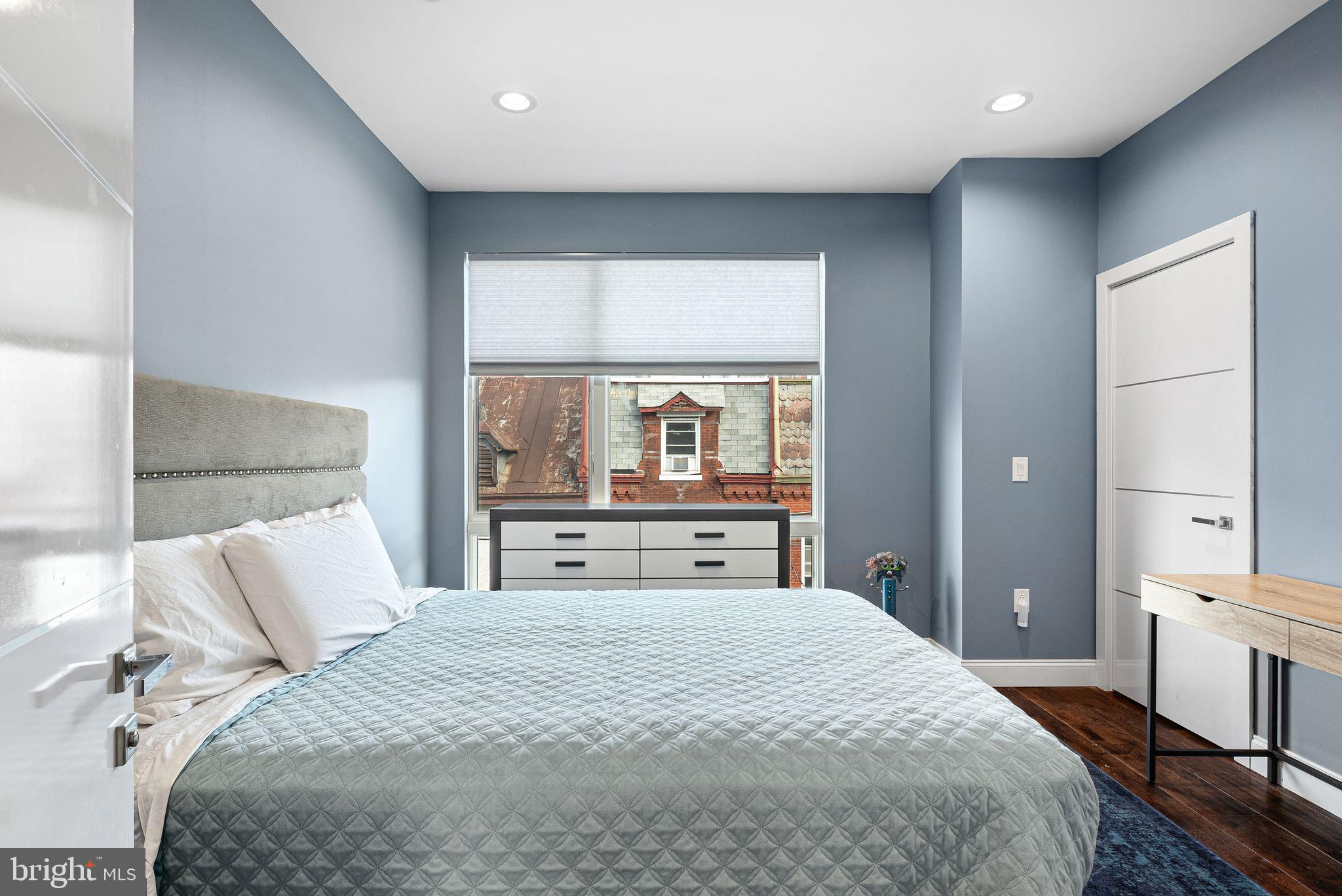 1516 CAMBRIDGE ST #2