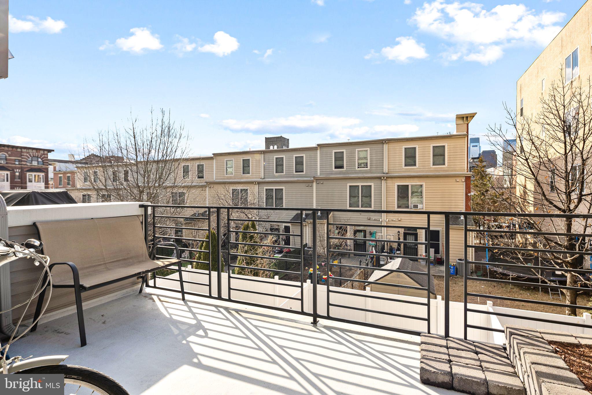 1516 CAMBRIDGE ST #2