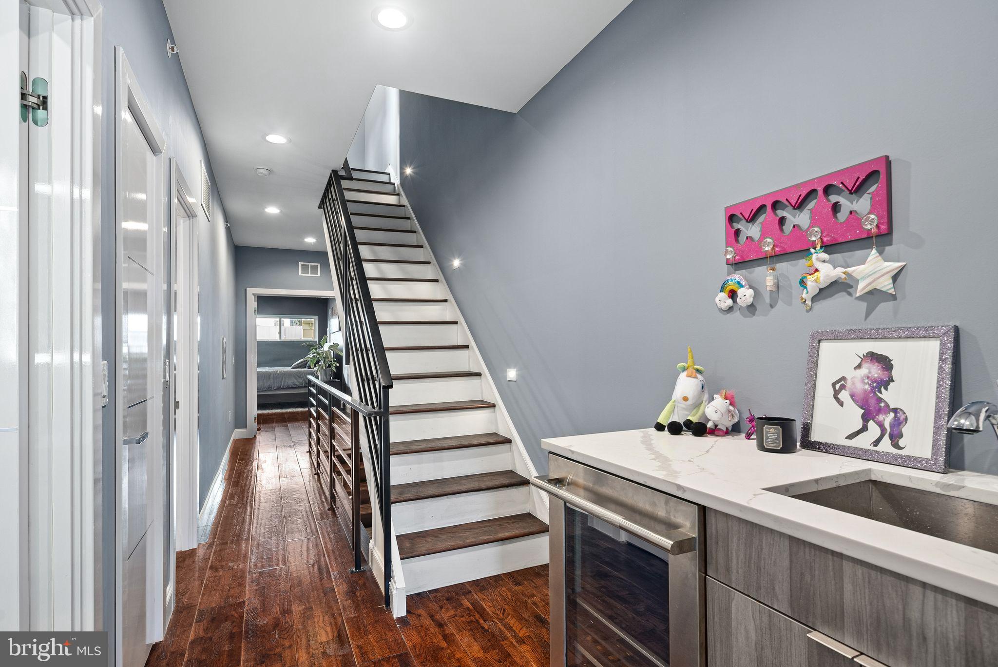 1516 CAMBRIDGE ST #2