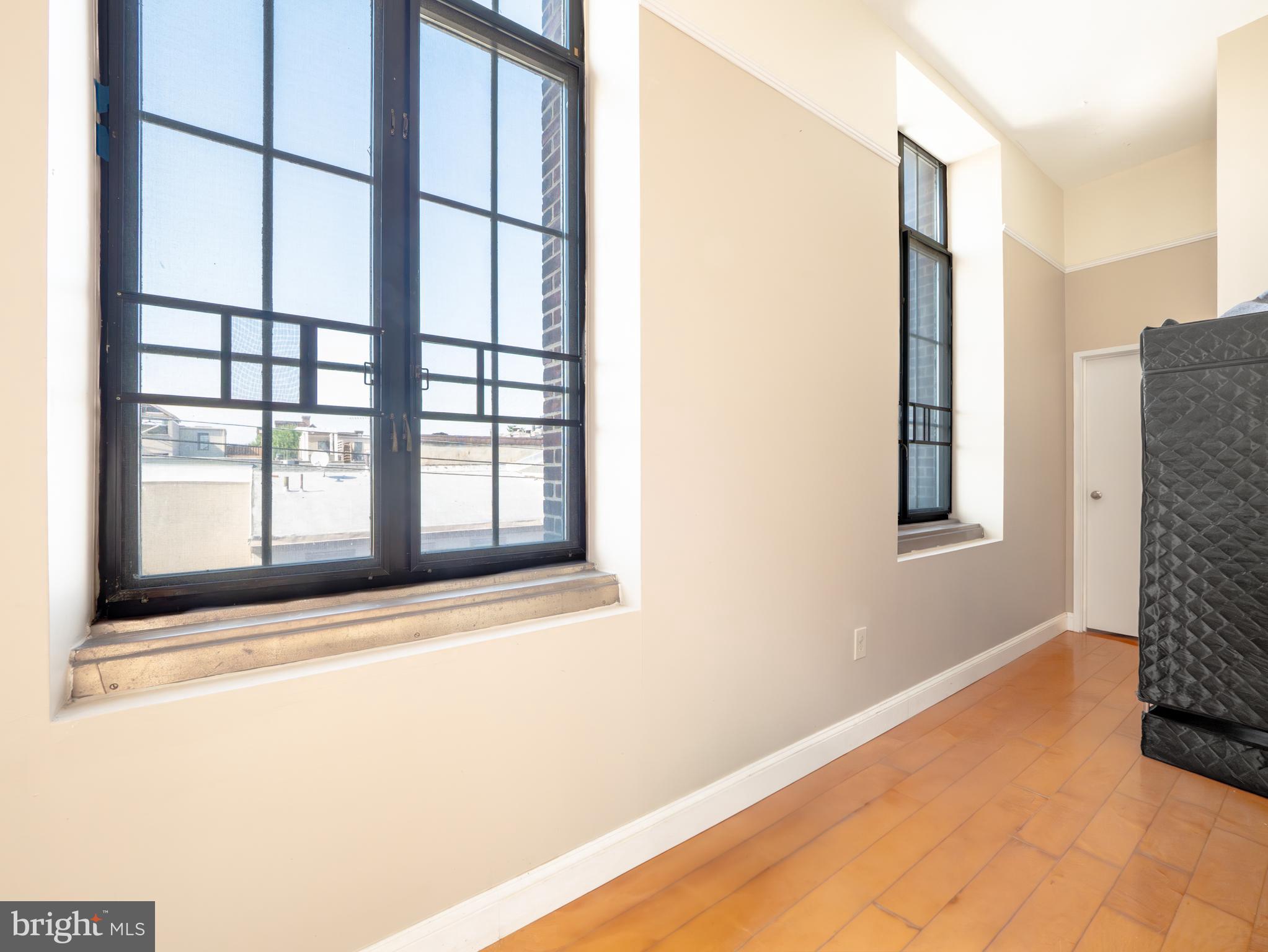 1601 Spring Garden St #208
