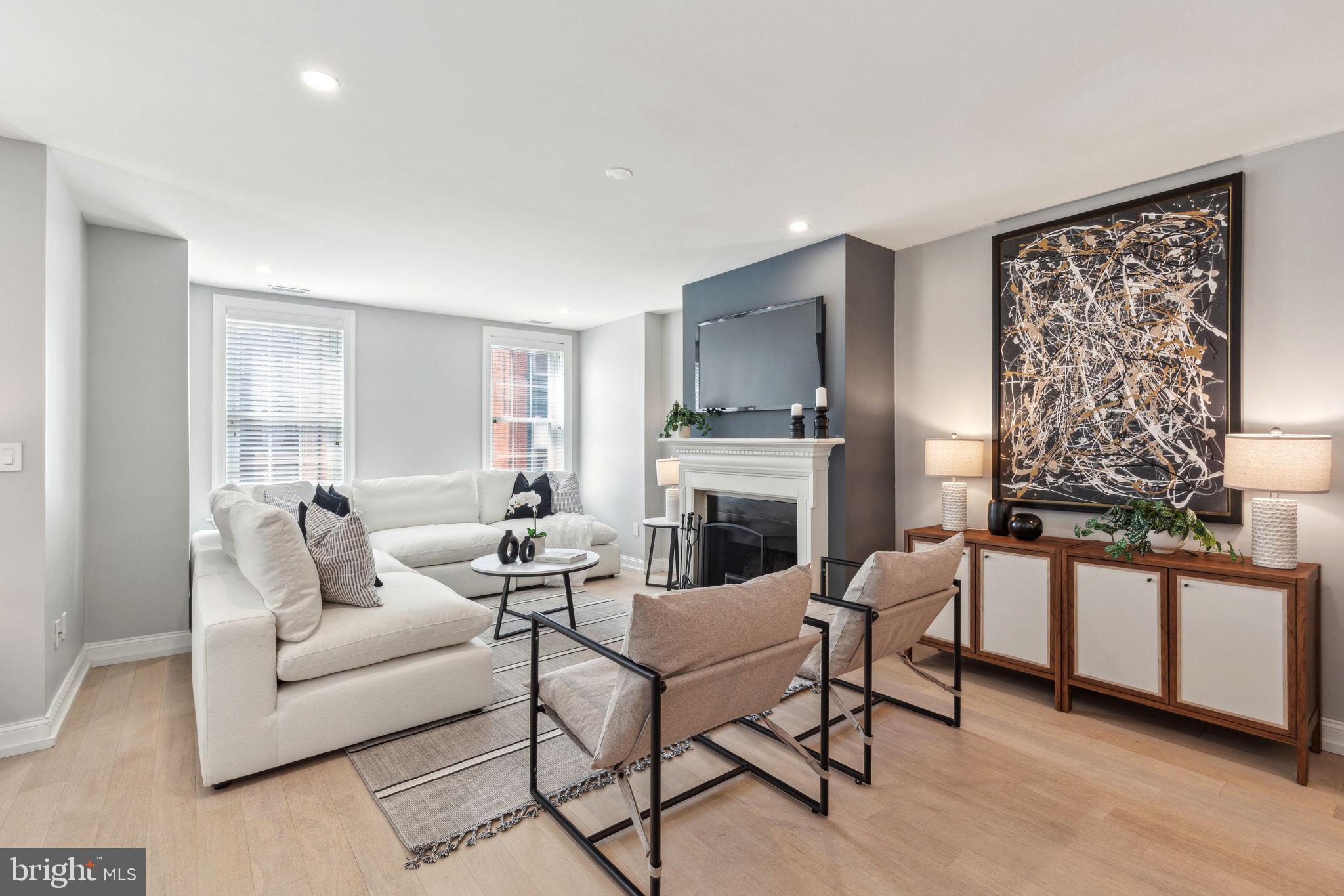910 SPRUCE STREET 10