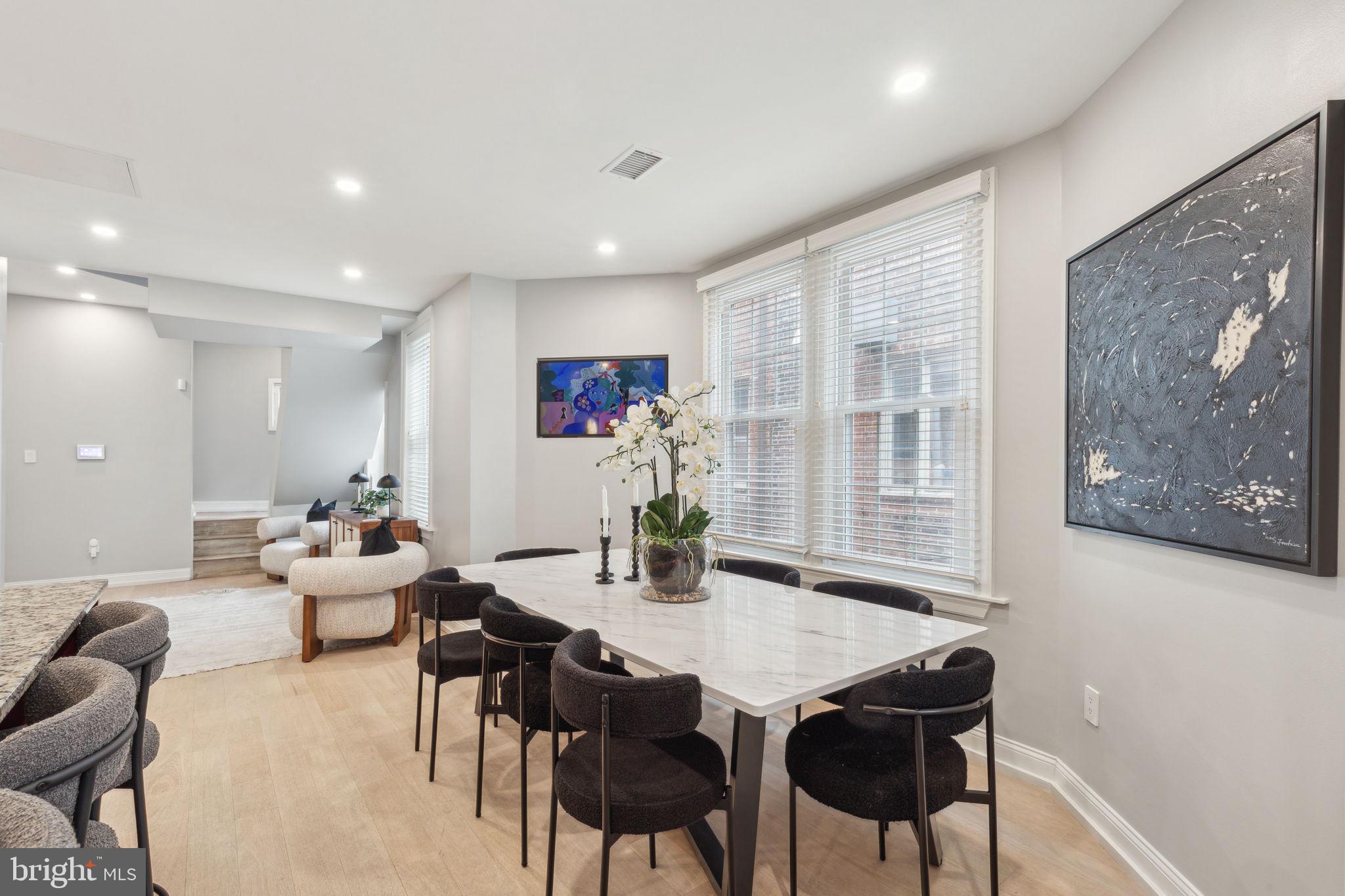 910 SPRUCE STREET 10