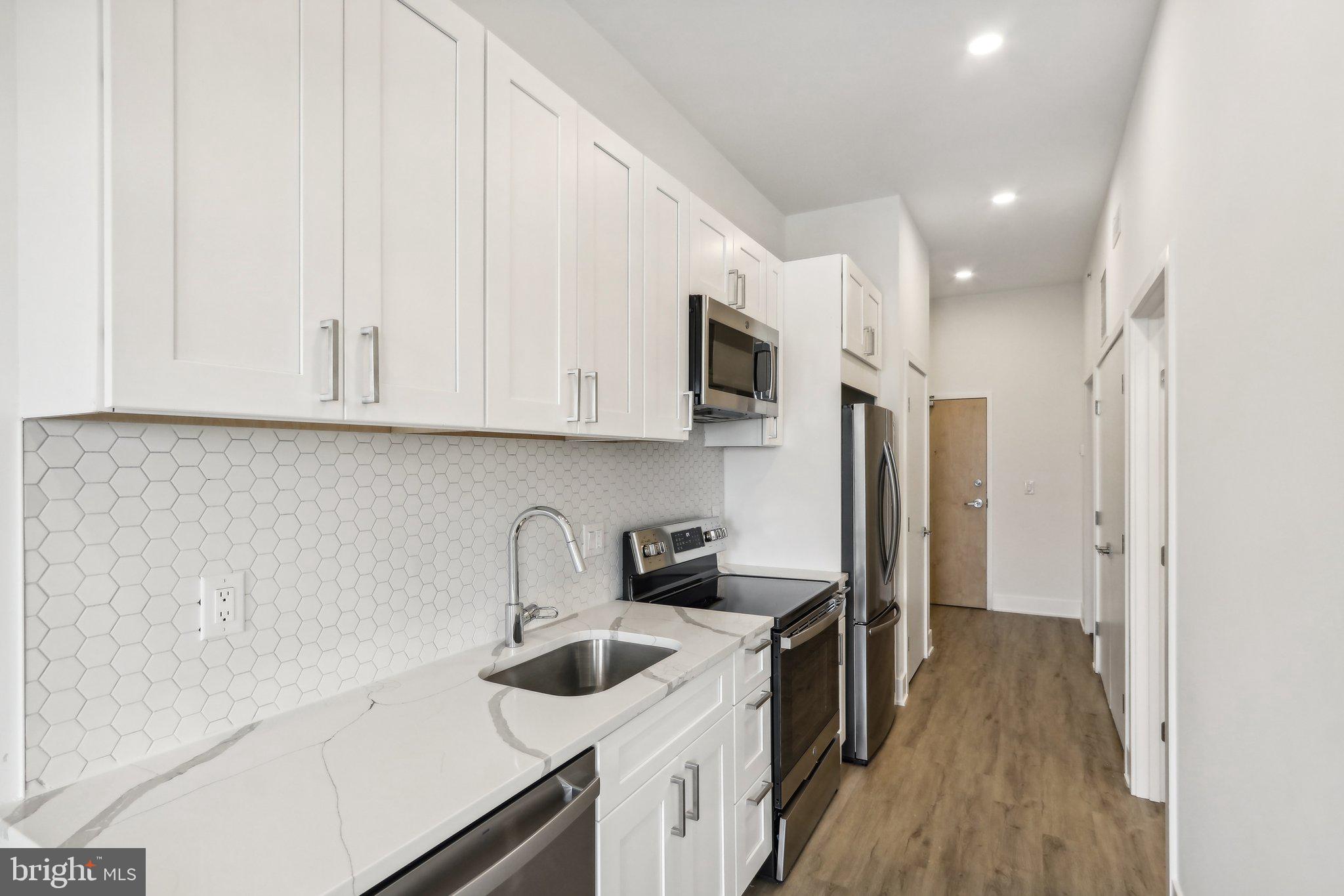 1622 POINT BREEZE AVENUE UNIT 410