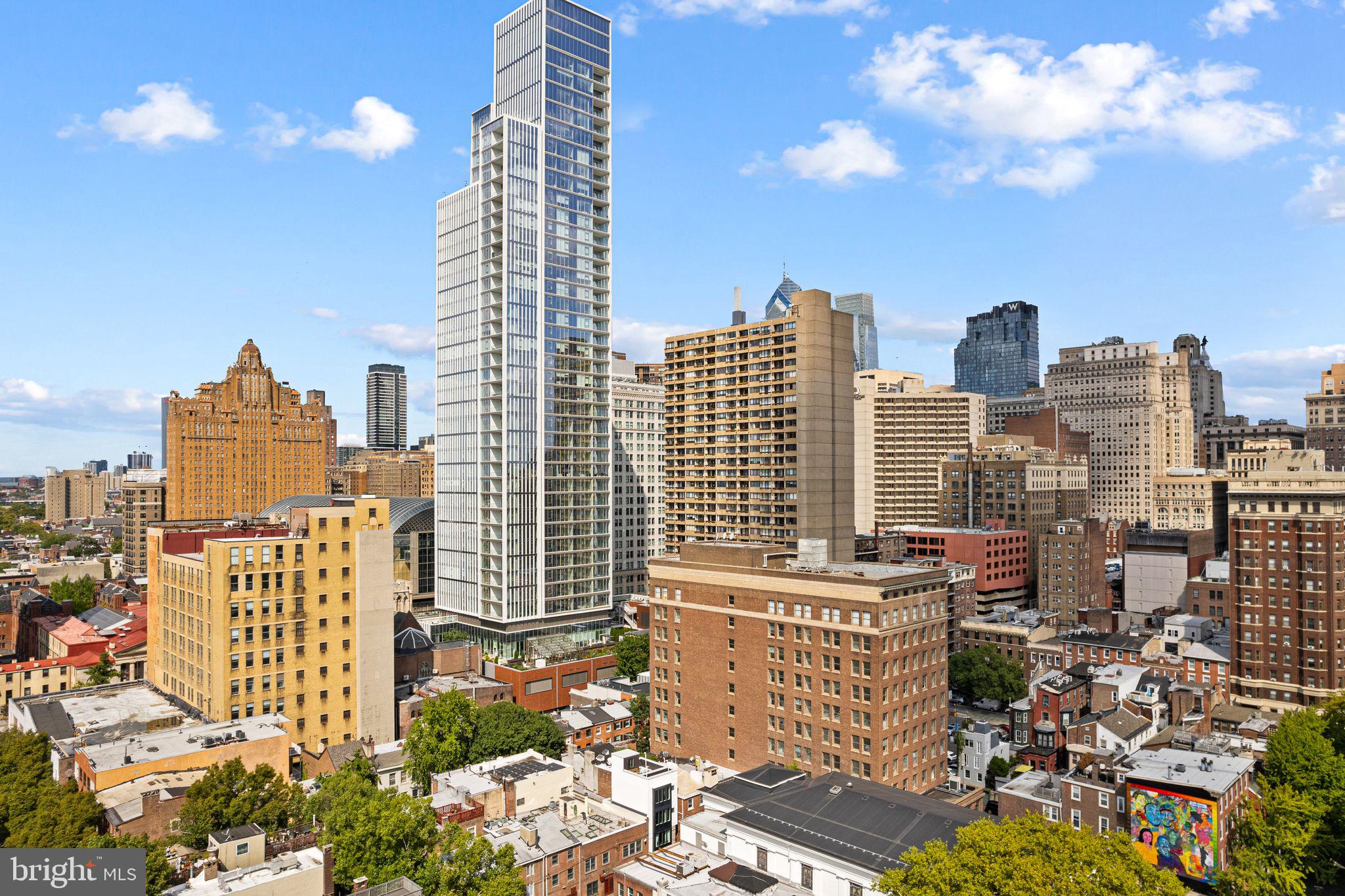 320 S JUNIPER STREET