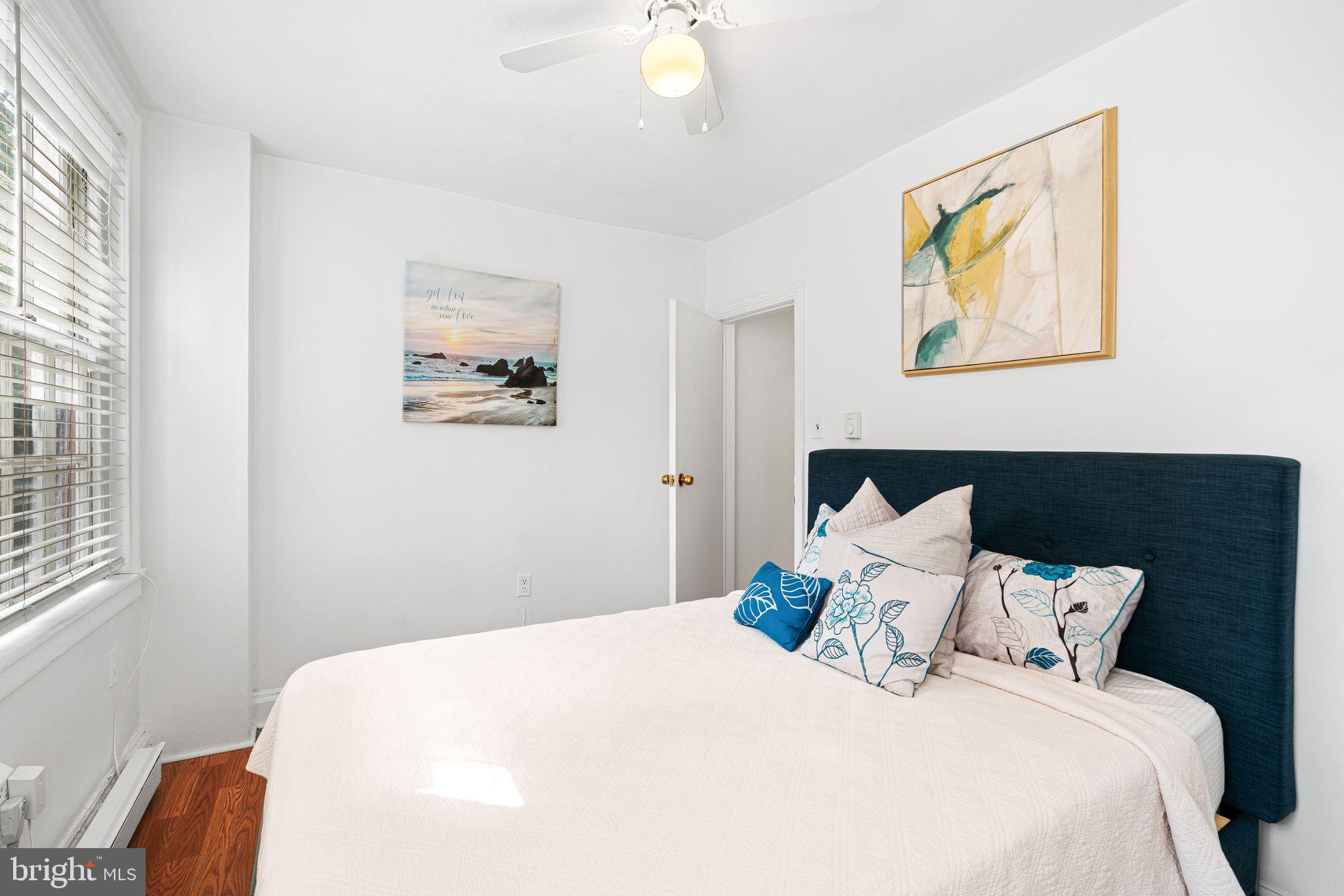 320 S JUNIPER STREET