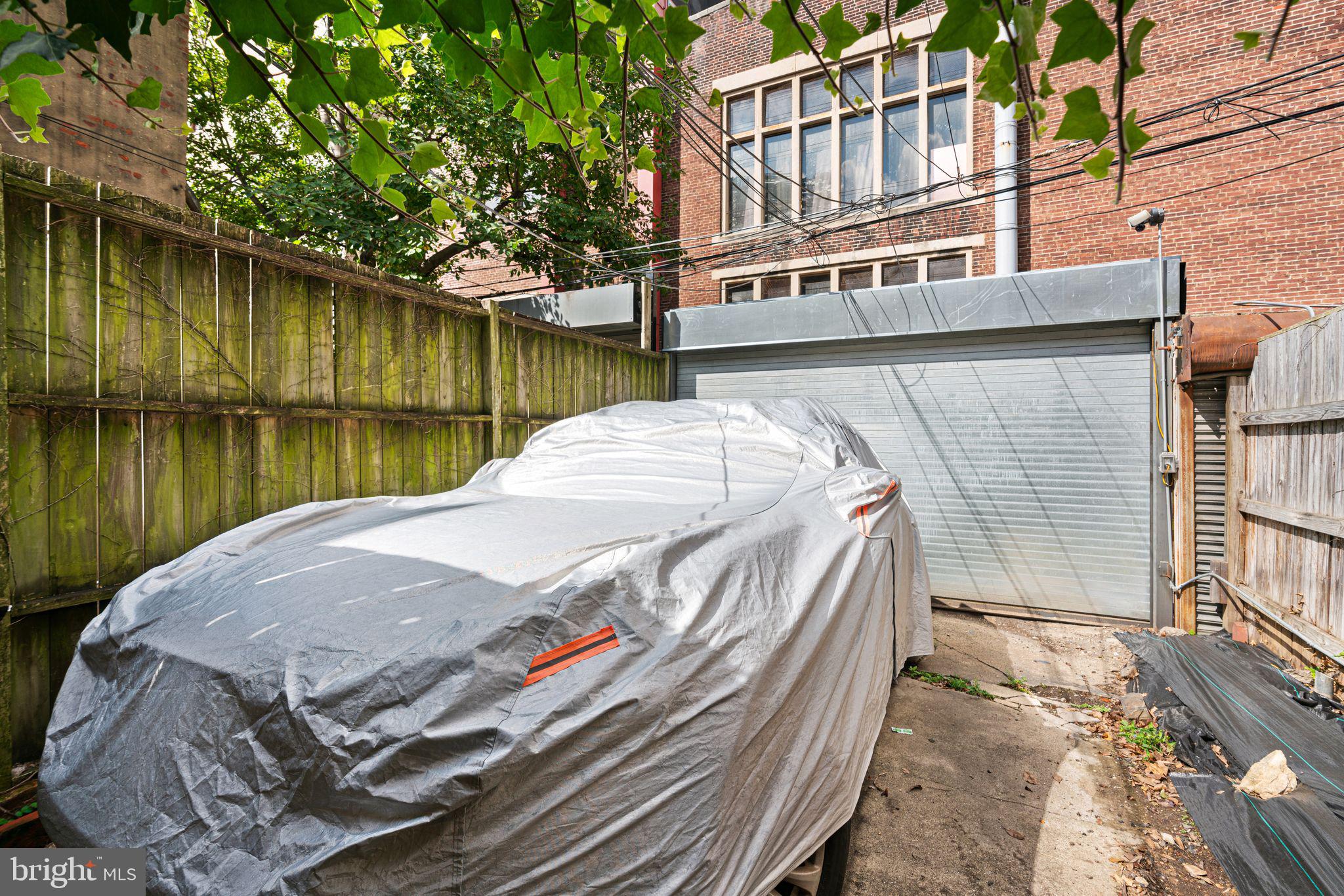 320 S JUNIPER STREET