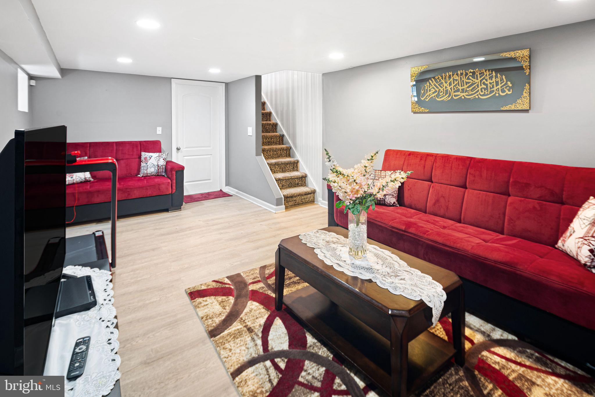 1721 JOHNSTON STREET