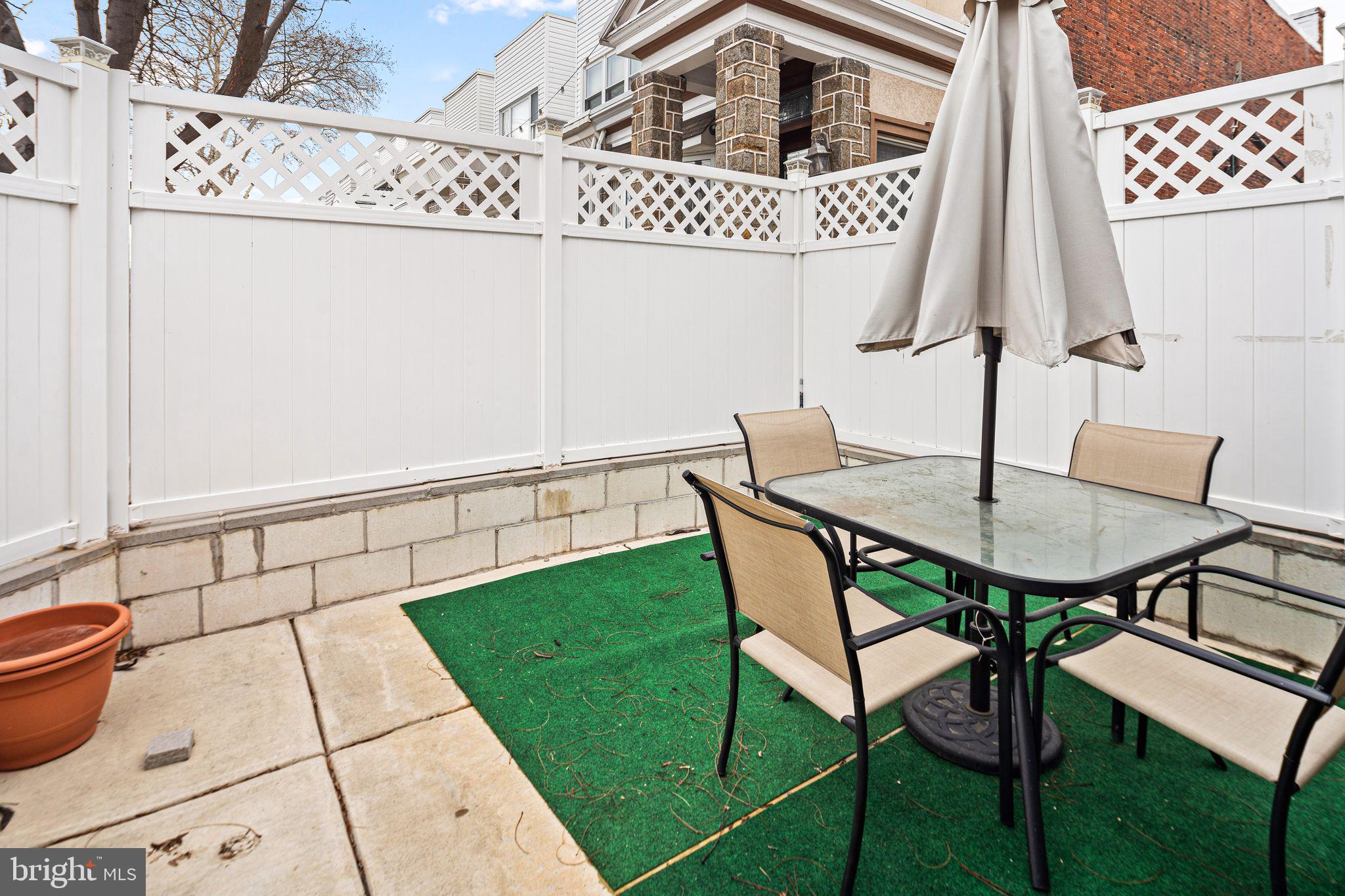 1721 JOHNSTON STREET