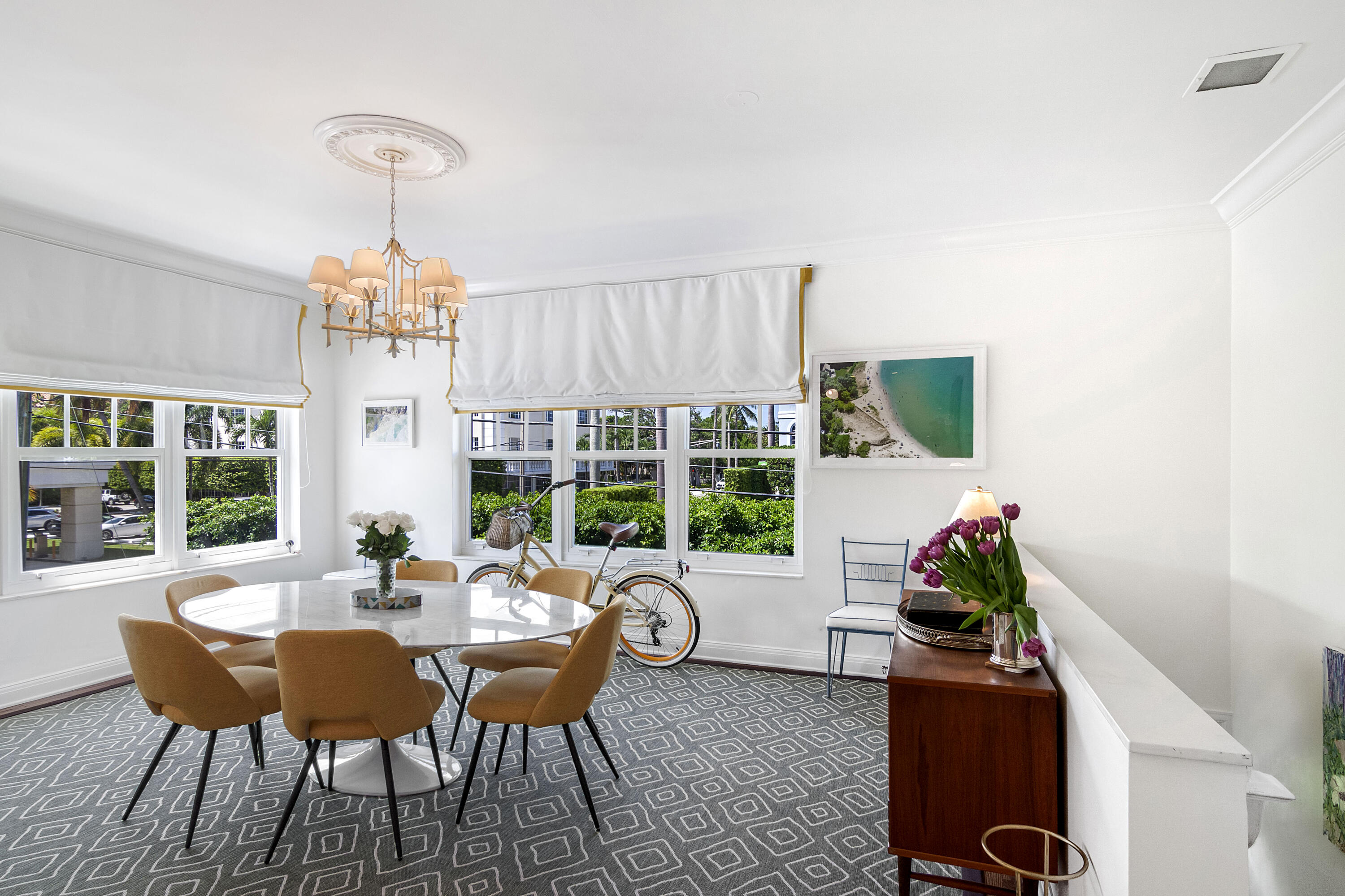 311 Cocoanut Row 2010