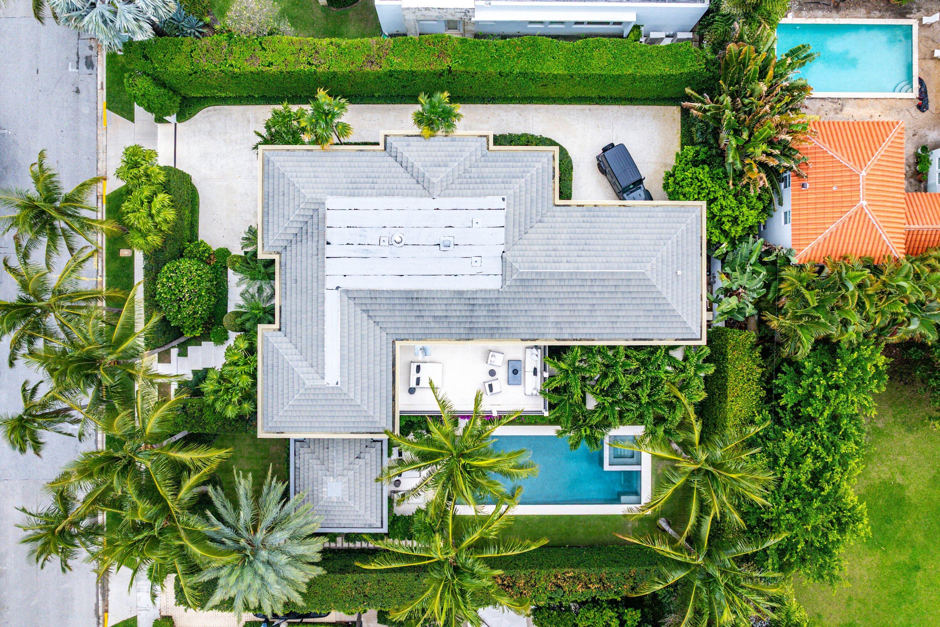 232 Seabreeze Avenue