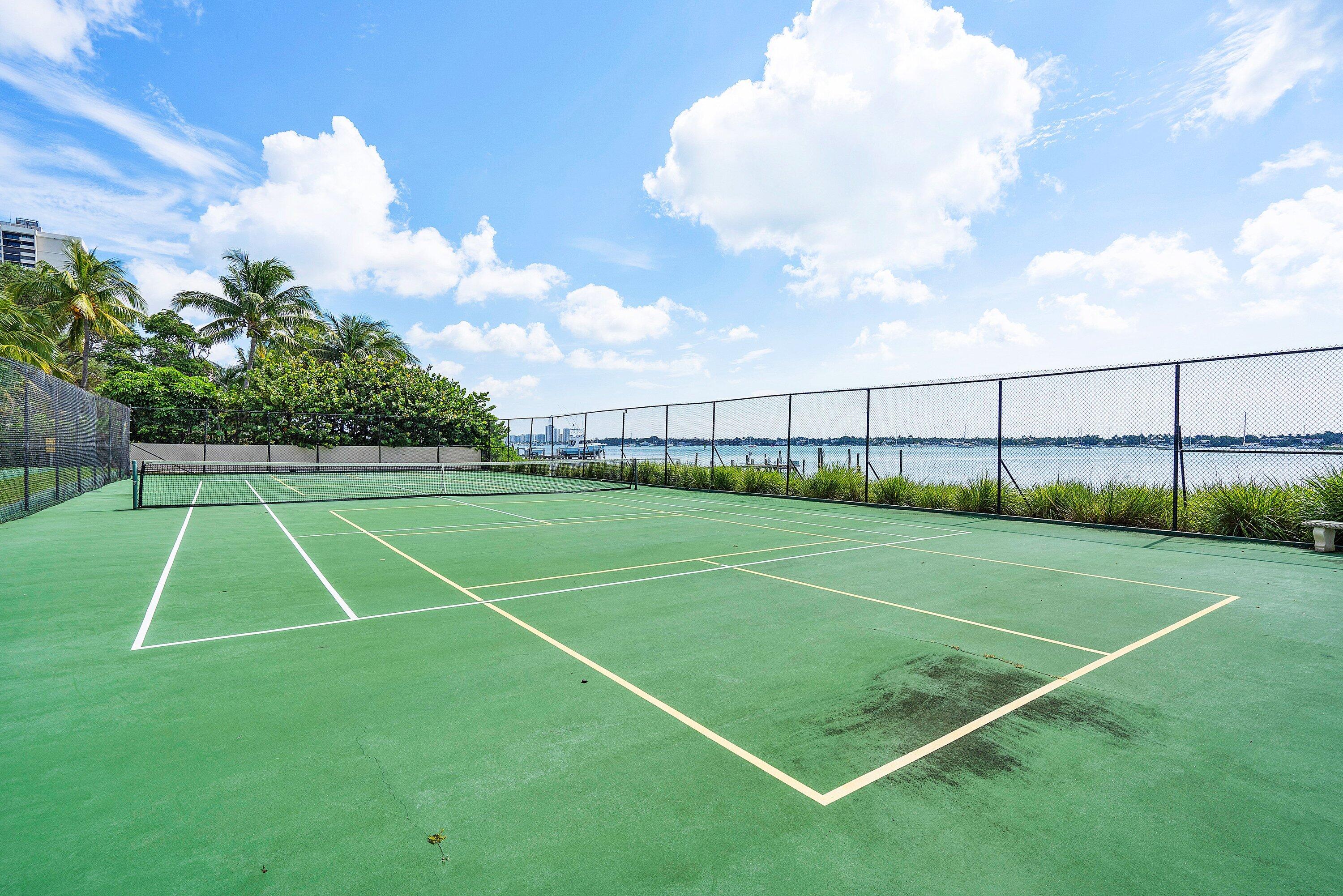 5200 N Flagler Drive 1406