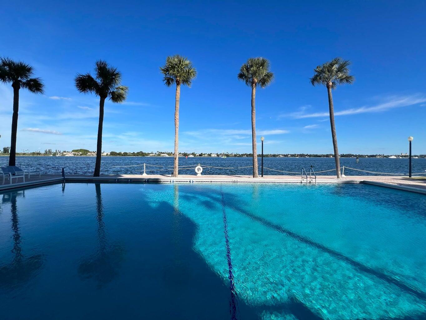 2600 N Flagler Drive 102