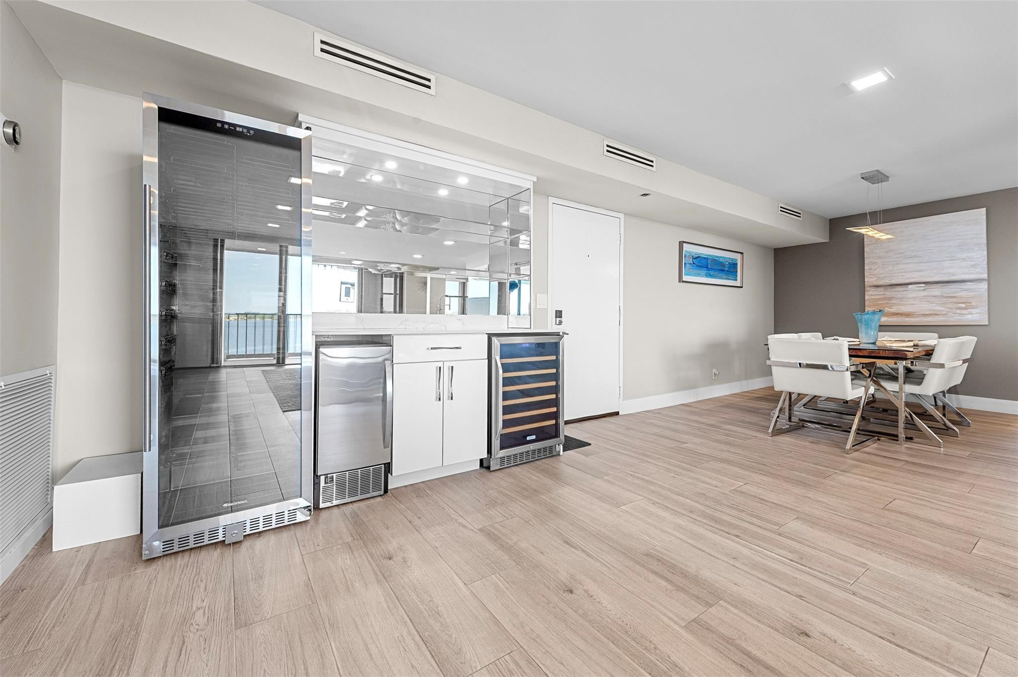 3200 S Ocean D504
