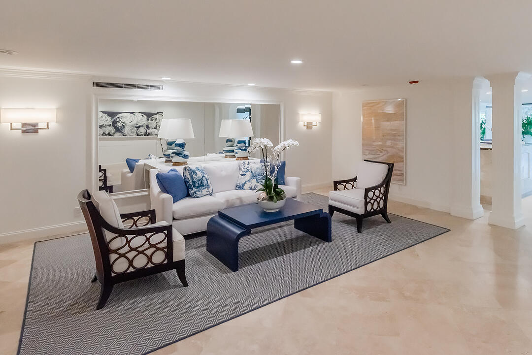 250 Bradley Place 301