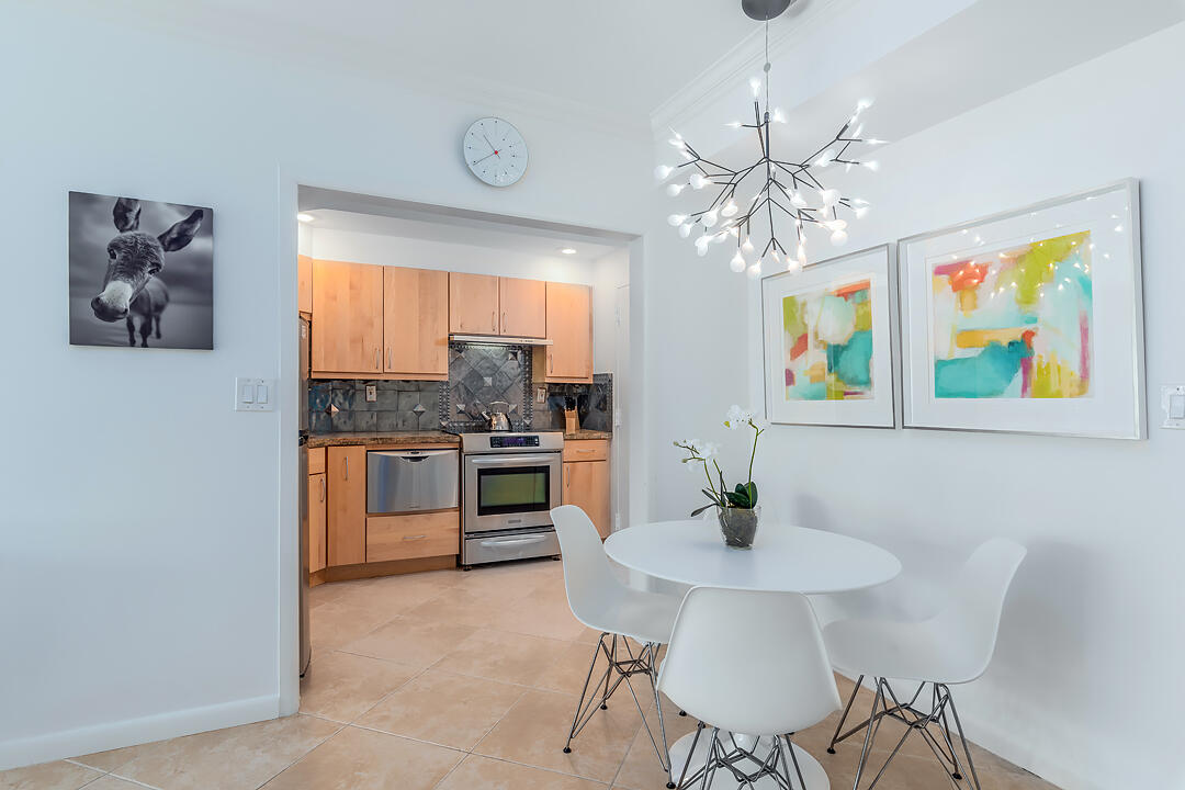 250 Bradley Place 301