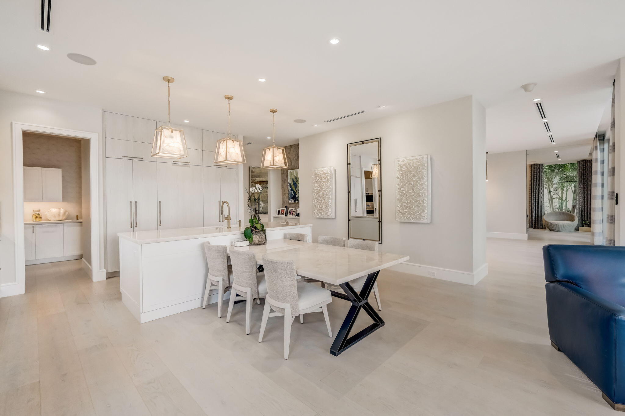 1260 S Ocean Boulevard