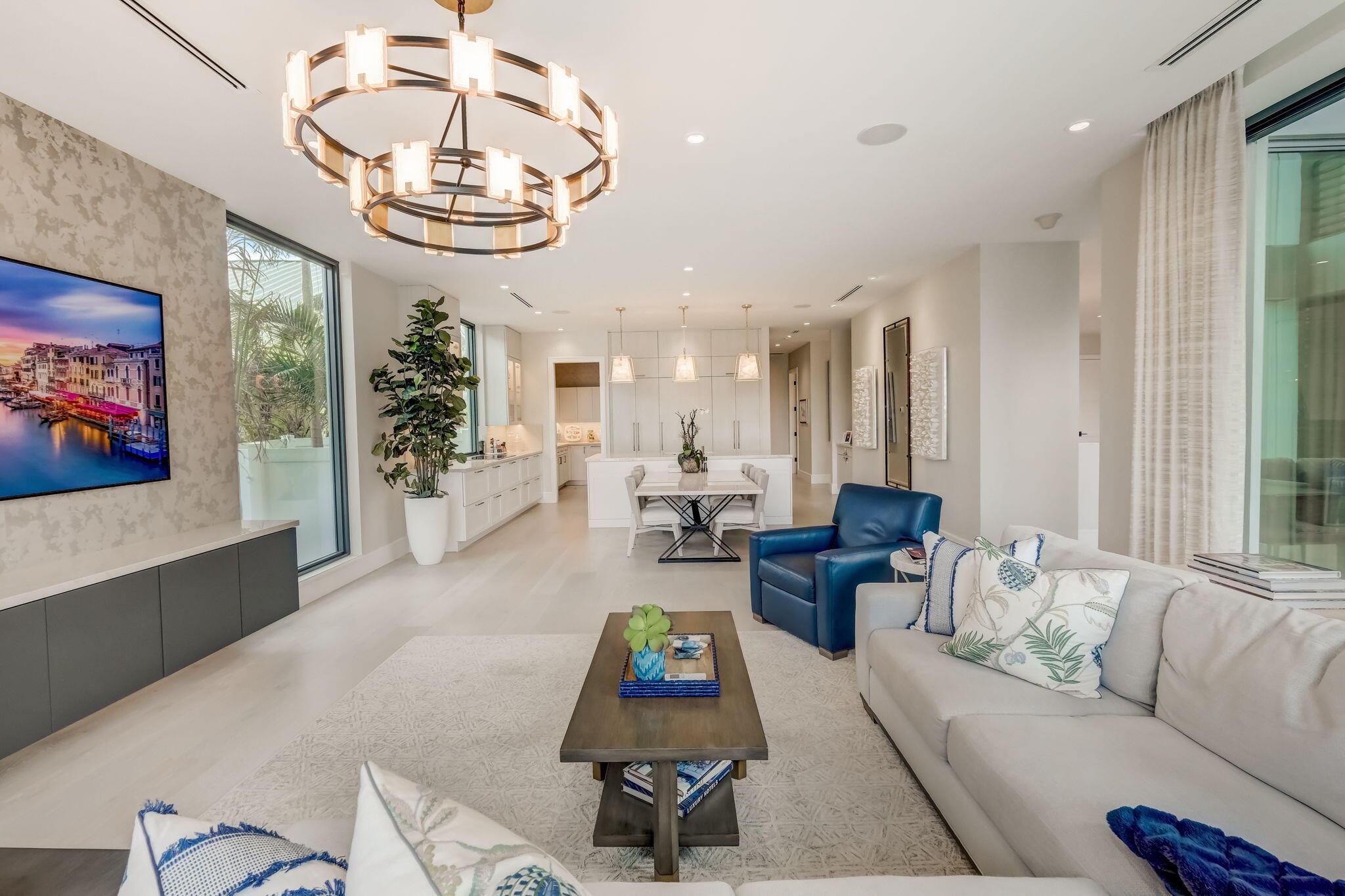 1260 S Ocean Boulevard