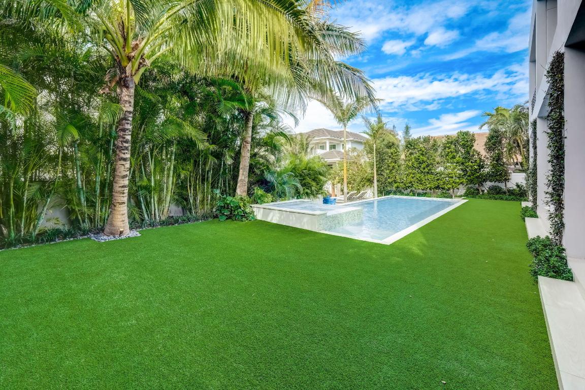 1260 S Ocean Boulevard