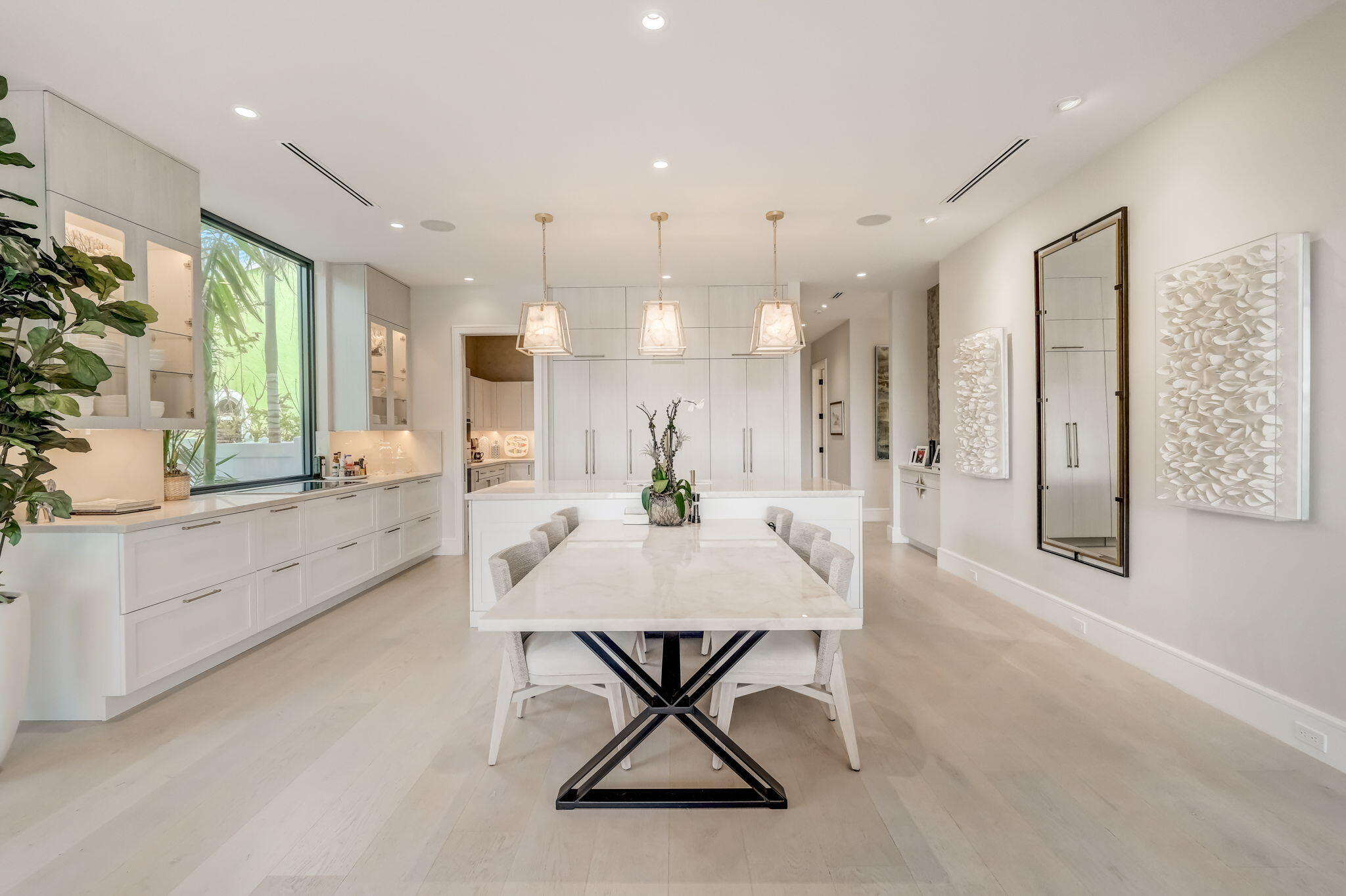 1260 S Ocean Boulevard