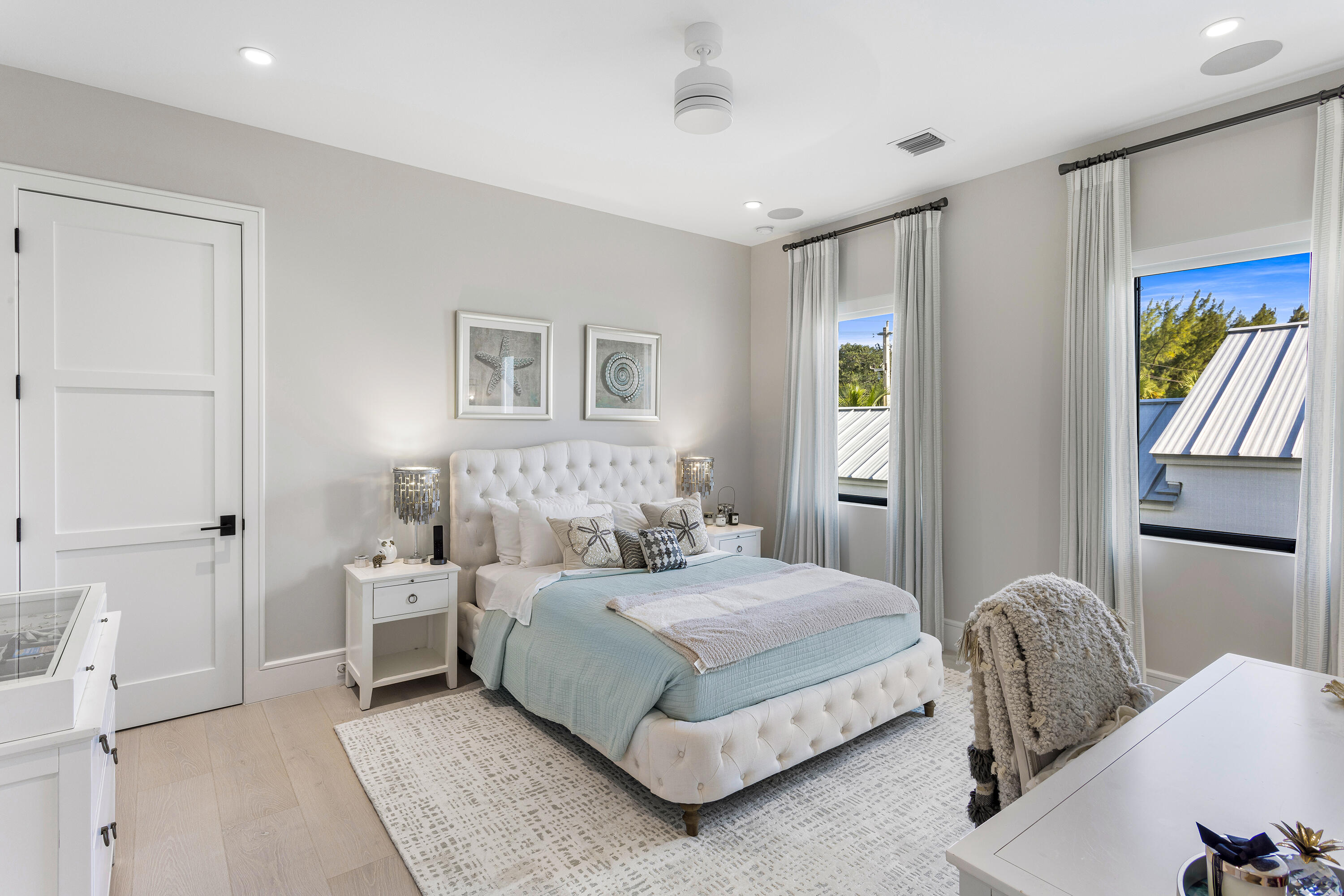 1260 S Ocean Boulevard