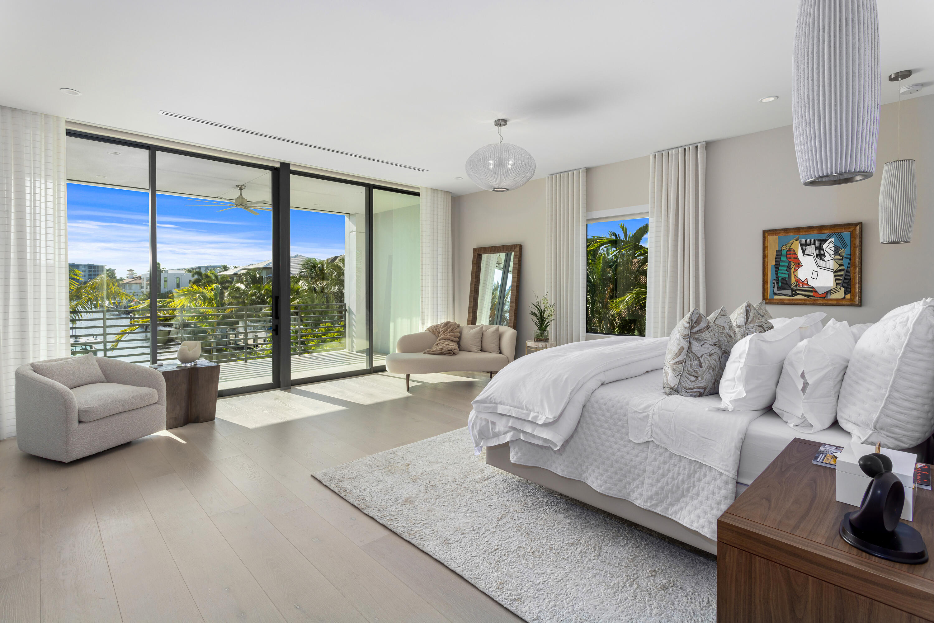 1260 S Ocean Boulevard